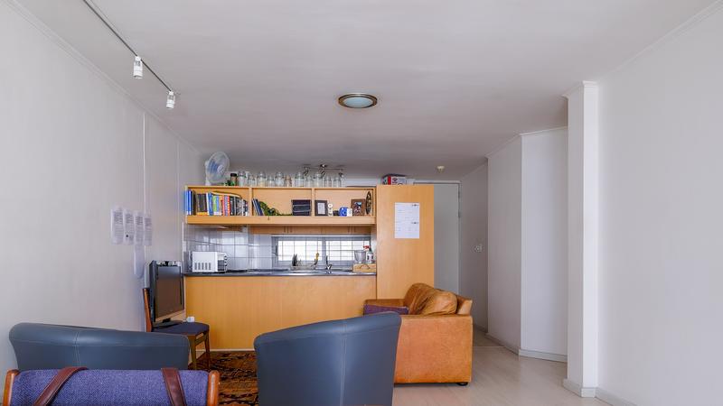 To Let 2 Bedroom Property for Rent in Claremont Western Cape